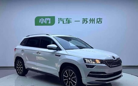 Skoda Karoq I, 2022 год, 2 050 000 рублей, 4 фотография