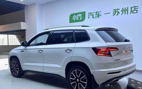 Skoda Karoq I, 2022 год, 2 050 000 рублей, 3 фотография