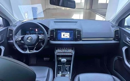 Skoda Karoq I, 2022 год, 2 050 000 рублей, 19 фотография