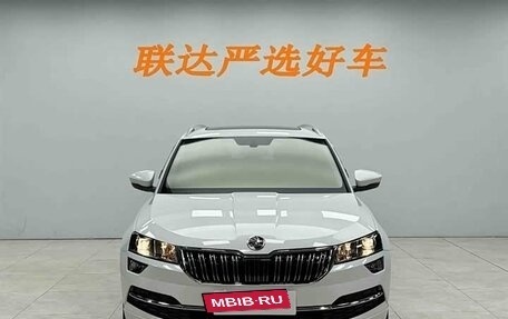 Skoda Karoq I, 2022 год, 1 950 000 рублей, 2 фотография