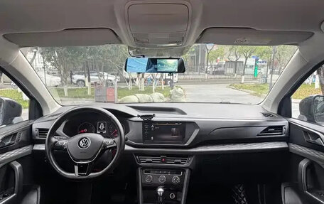 Volkswagen Tharu, 2022 год, 1 640 000 рублей, 10 фотография