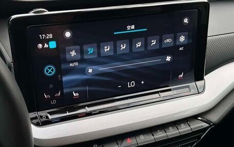 Skoda Octavia IV, 2022 год, 2 000 000 рублей, 11 фотография