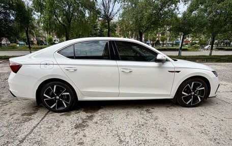 Skoda Octavia IV, 2022 год, 1 980 000 рублей, 7 фотография