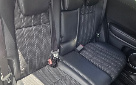 Honda Vezel, 2016 год, 1 450 000 рублей, 9 фотография