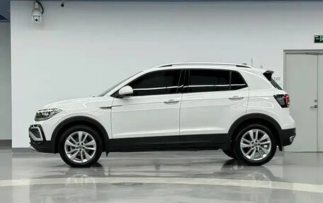 Volkswagen T-Cross I, 2022 год, 1 740 000 рублей, 4 фотография