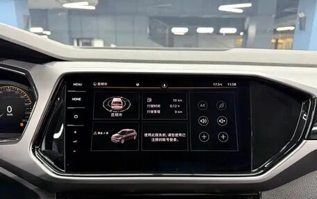 Volkswagen T-Cross I, 2022 год, 1 740 000 рублей, 11 фотография