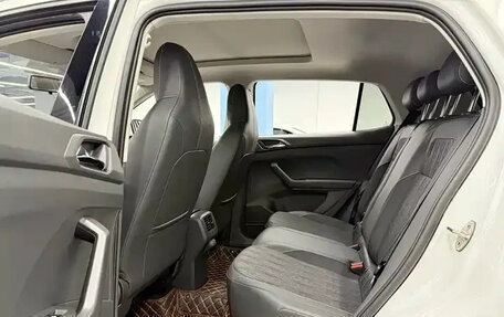 Volkswagen T-Cross I, 2022 год, 1 740 000 рублей, 28 фотография