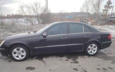 Mercedes-Benz E-Класс, 2004 год, 920 000 рублей, 5 фотография