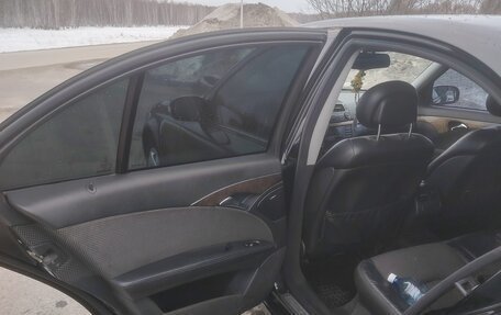 Mercedes-Benz E-Класс, 2004 год, 920 000 рублей, 7 фотография