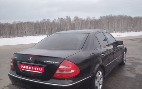 Mercedes-Benz E-Класс, 2004 год, 920 000 рублей, 11 фотография