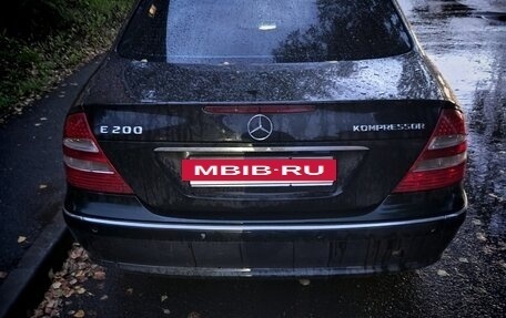 Mercedes-Benz E-Класс, 2004 год, 920 000 рублей, 17 фотография