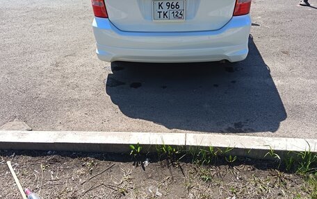 Toyota Wish II, 2004 год, 795 000 рублей, 2 фотография