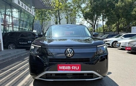 Volkswagen Teramont, 2025 год, 5 450 000 рублей, 1 фотография