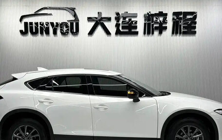 Mazda CX-4, 2023 год, 2 049 000 рублей, 7 фотография