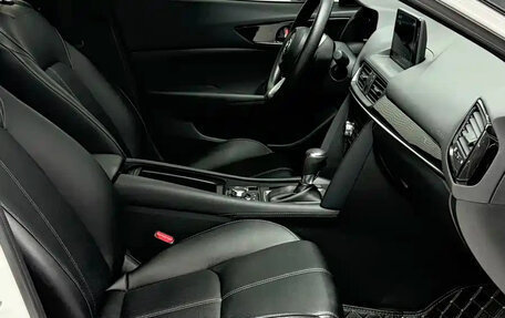 Mazda CX-4, 2023 год, 2 049 000 рублей, 9 фотография