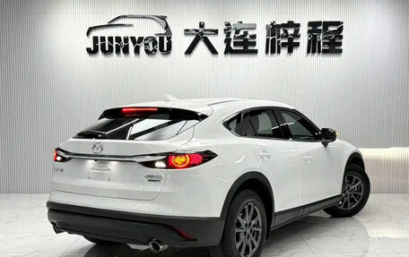 Mazda CX-4, 2023 год, 2 049 000 рублей, 3 фотография
