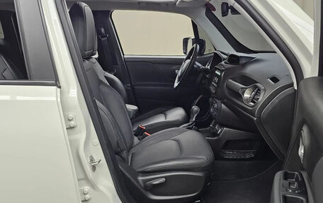 Jeep Renegade I рестайлинг, 2023 год, 1 450 000 рублей, 11 фотография