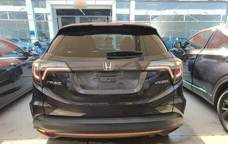 Honda Vezel, 2022 год, 1 413 000 рублей, 5 фотография