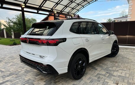 Volkswagen Tiguan, 2025 год, 4 500 000 рублей, 5 фотография