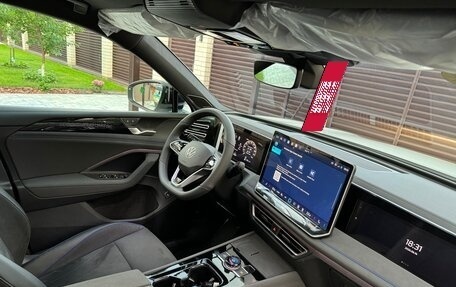 Volkswagen Tiguan, 2025 год, 4 500 000 рублей, 10 фотография