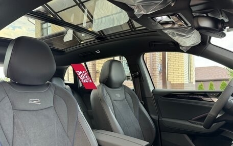 Volkswagen Tiguan, 2025 год, 4 500 000 рублей, 14 фотография