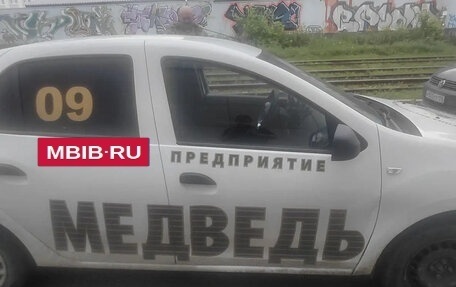 Renault Logan II, 2021 год, 800 000 рублей, 5 фотография
