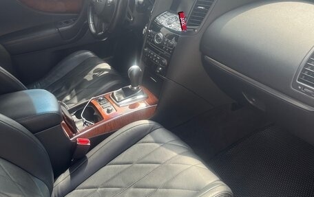 Infiniti FX II, 2010 год, 2 350 000 рублей, 9 фотография