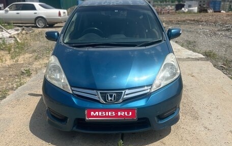 Honda Fit Shuttle I рестайлинг, 2012 год, 1 050 000 рублей, 1 фотография