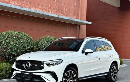 Mercedes-Benz GLC, 2024 год, 5 430 000 рублей, 1 фотография