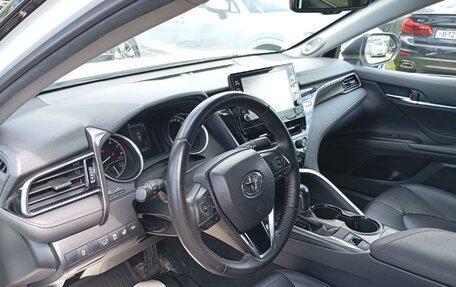 Toyota Camry, 2021 год, 3 051 000 рублей, 1 фотография