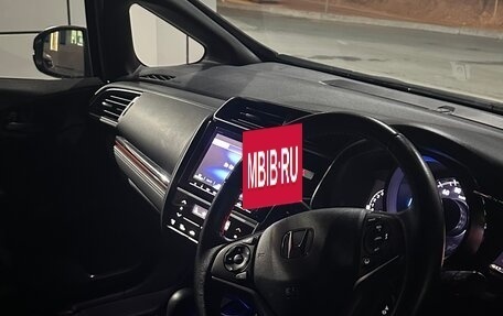 Honda Fit III, 2019 год, 1 050 000 рублей, 14 фотография