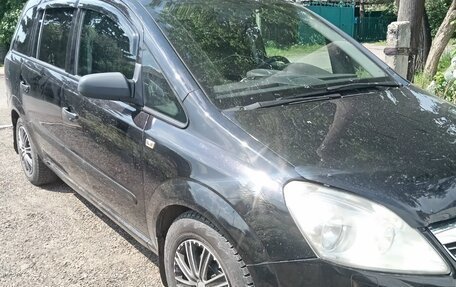 Opel Zafira B, 2008 год, 570 000 рублей, 2 фотография