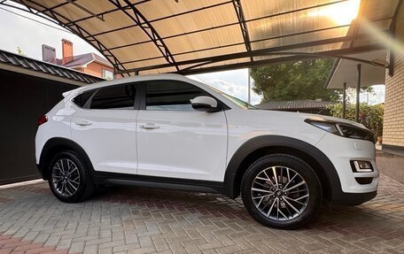 Hyundai Tucson III, 2019 год, 2 600 000 рублей, 3 фотография