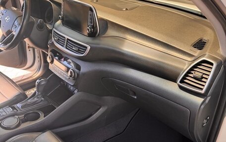 Hyundai Tucson III, 2019 год, 2 600 000 рублей, 9 фотография