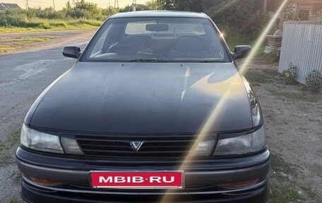 Toyota Vista, 1992 год, 190 000 рублей, 4 фотография