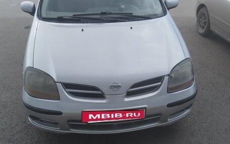 Nissan Almera Tino i, 2000 год, 370 000 рублей, 2 фотография