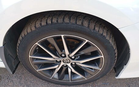 Toyota Camry, 2021 год, 3 051 000 рублей, 4 фотография