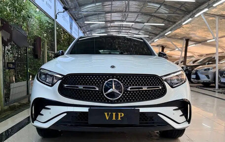 Mercedes-Benz GLC Coupe, 2024 год, 6 400 000 рублей, 2 фотография