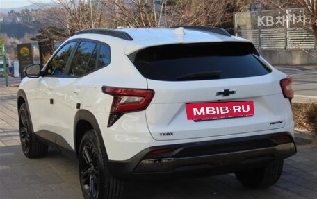 Chevrolet Trax, 2024 год, 1 620 000 рублей, 4 фотография