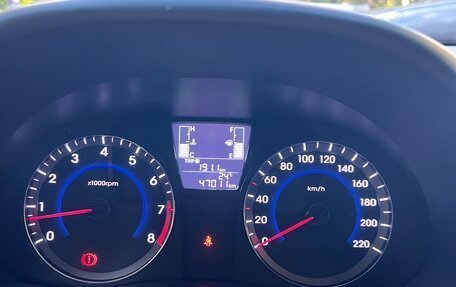 Hyundai Solaris II рестайлинг, 2015 год, 1 050 000 рублей, 14 фотография