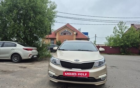 KIA Rio III рестайлинг, 2015 год, 970 000 рублей, 3 фотография