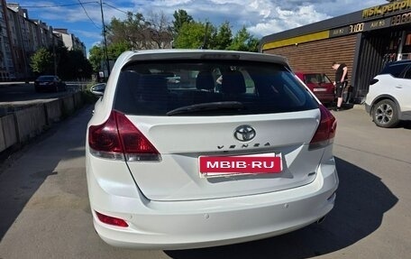 Toyota Venza I, 2014 год, 2 400 000 рублей, 4 фотография