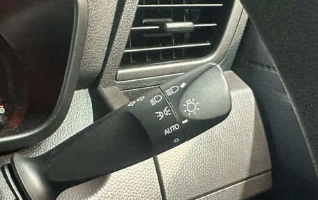 Toyota Roomy I, 2019 год, 809 000 рублей, 12 фотография