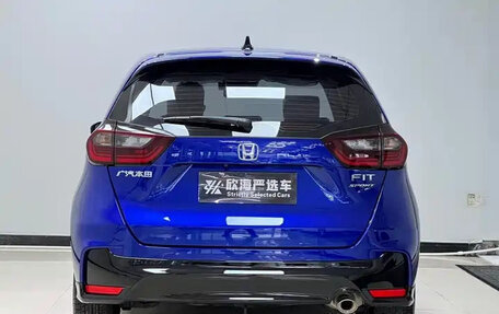 Honda Fit, 2022 год, 1 030 000 рублей, 5 фотография