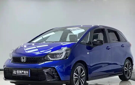 Honda Fit, 2022 год, 1 030 000 рублей, 2 фотография