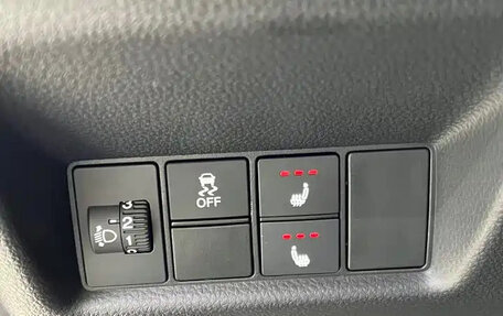 Honda Fit, 2022 год, 1 030 000 рублей, 16 фотография