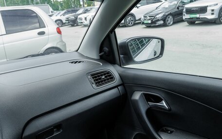 Volkswagen Polo VI (EU Market), 2019 год, 894 600 рублей, 24 фотография