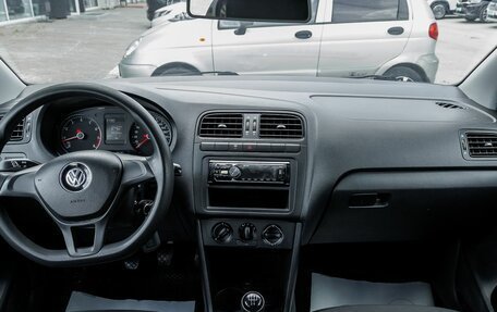 Volkswagen Polo VI (EU Market), 2019 год, 894 600 рублей, 23 фотография