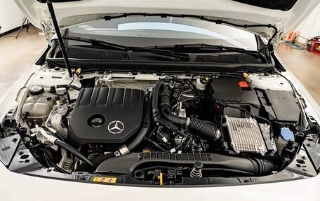 Mercedes-Benz A-Класс, 2024 год, 2 420 000 рублей, 13 фотография
