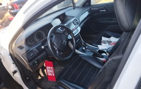 Honda Accord IX рестайлинг, 2013 год, 700 000 рублей, 8 фотография